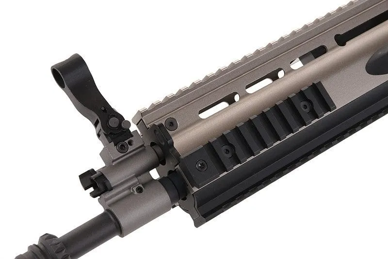 MK17 MOD 0 CQC rifle